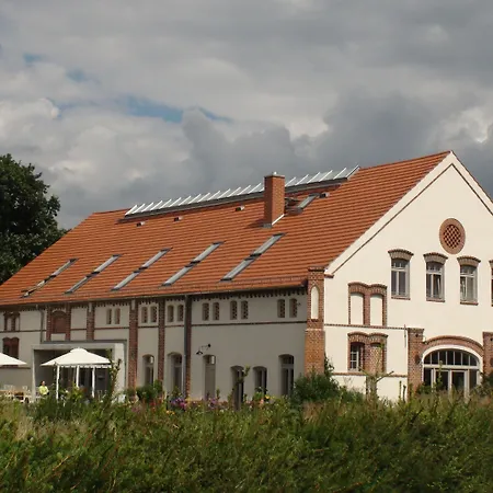 Landhaus Ribbeck בית הארחה