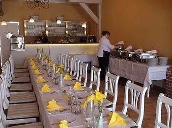 Landhaus Ribbeck בית הארחה 3*