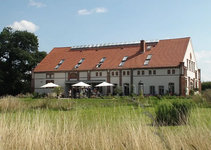 بيت ضيافة Landhaus Ribbeck 3*